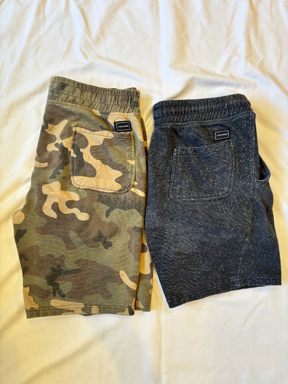 Lot of 2 Pairs of Men's Volcom Cotton Shorts | Size Medium